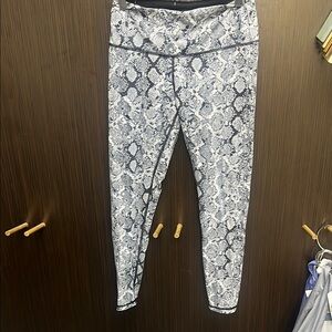 Victoria's Secret Black and White Snake Print Leggings